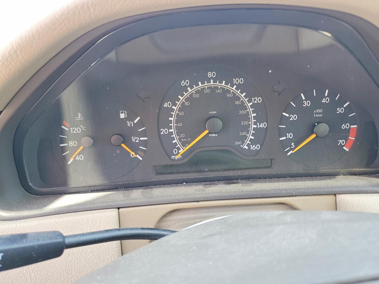 1999 MERCEDES-BENZ E-Class