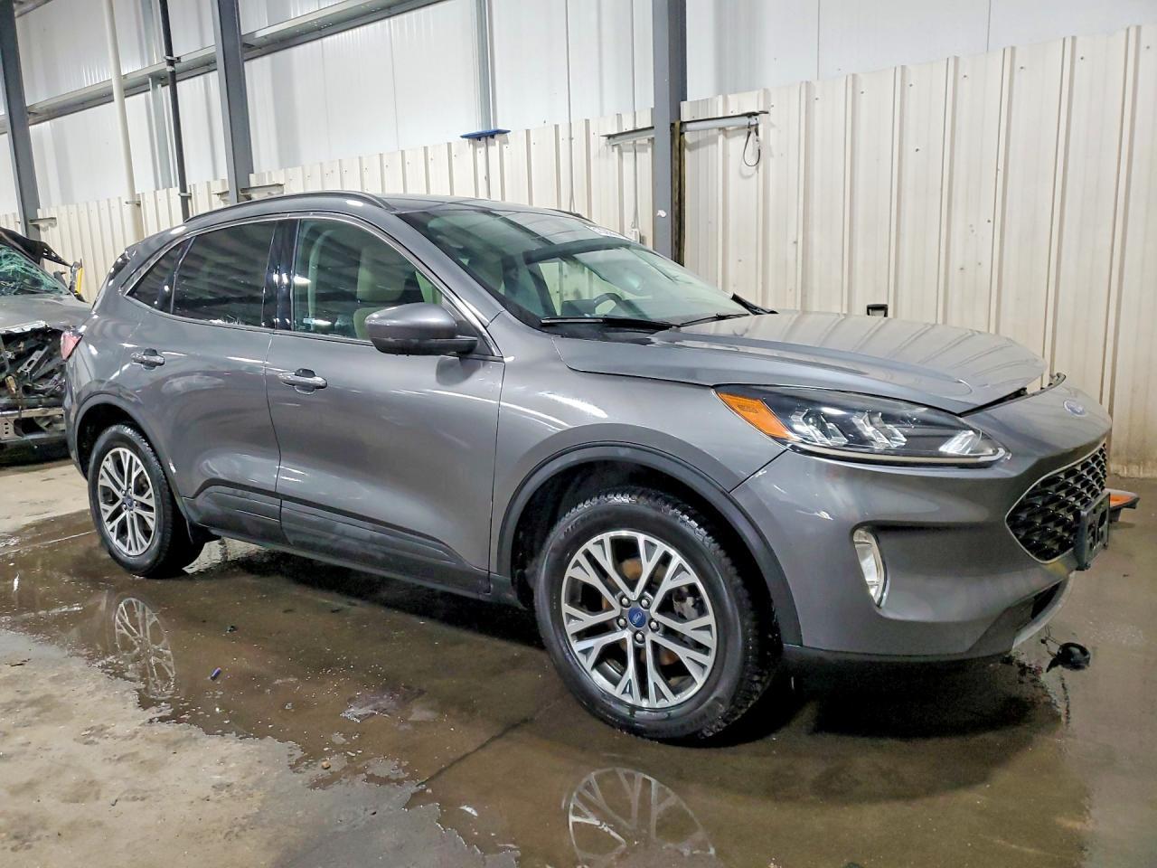 2021 FORD ESCAPE