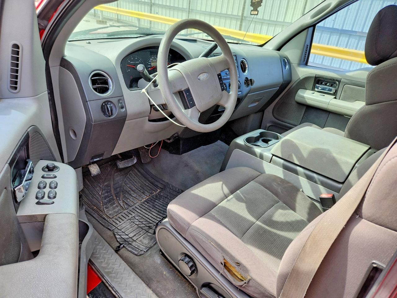 2004 FORD F-150 Lightning