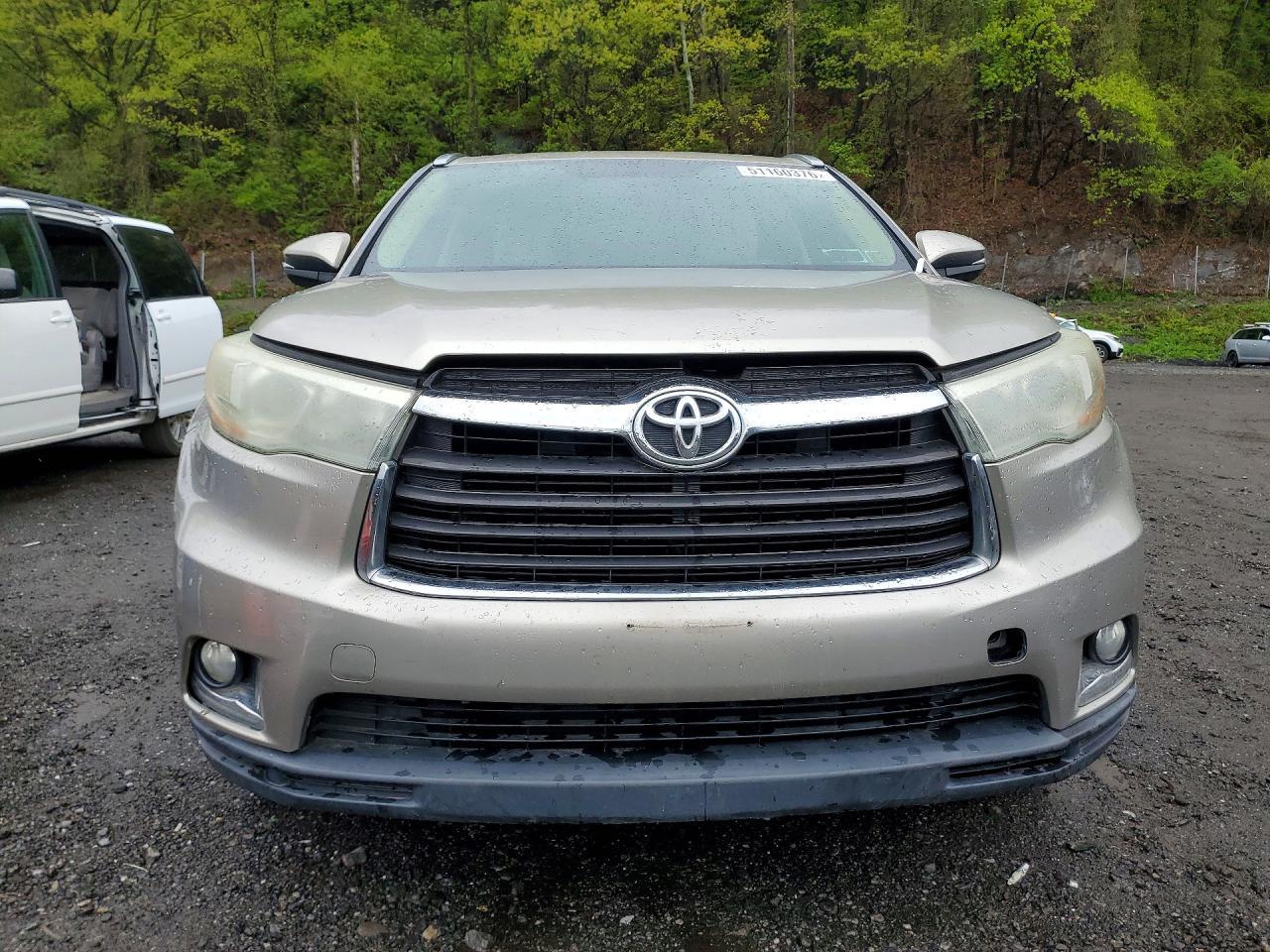 2015 TOYOTA Uk