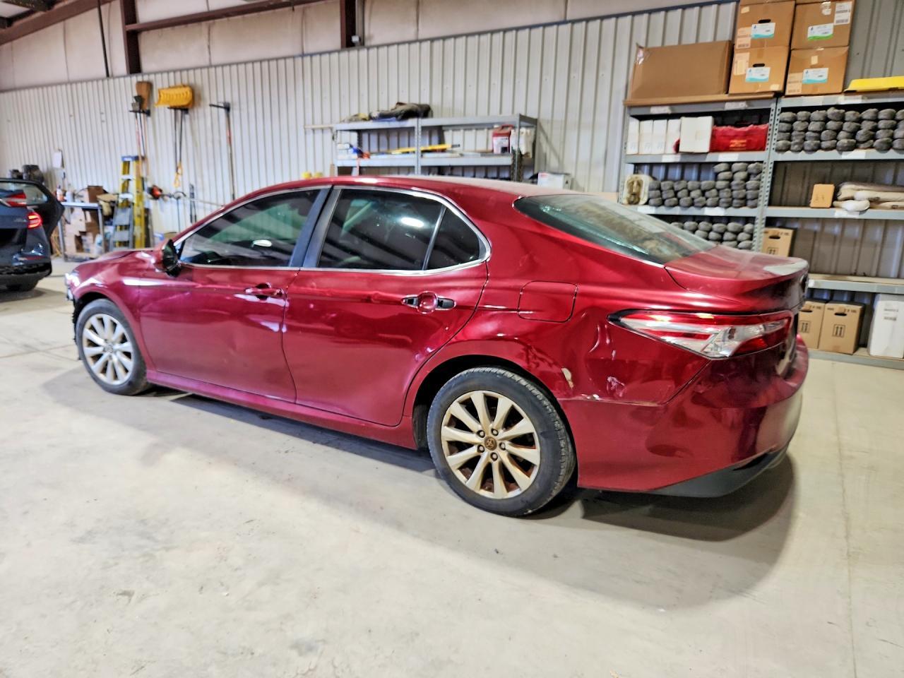 2018 TOYOTA CAMRY