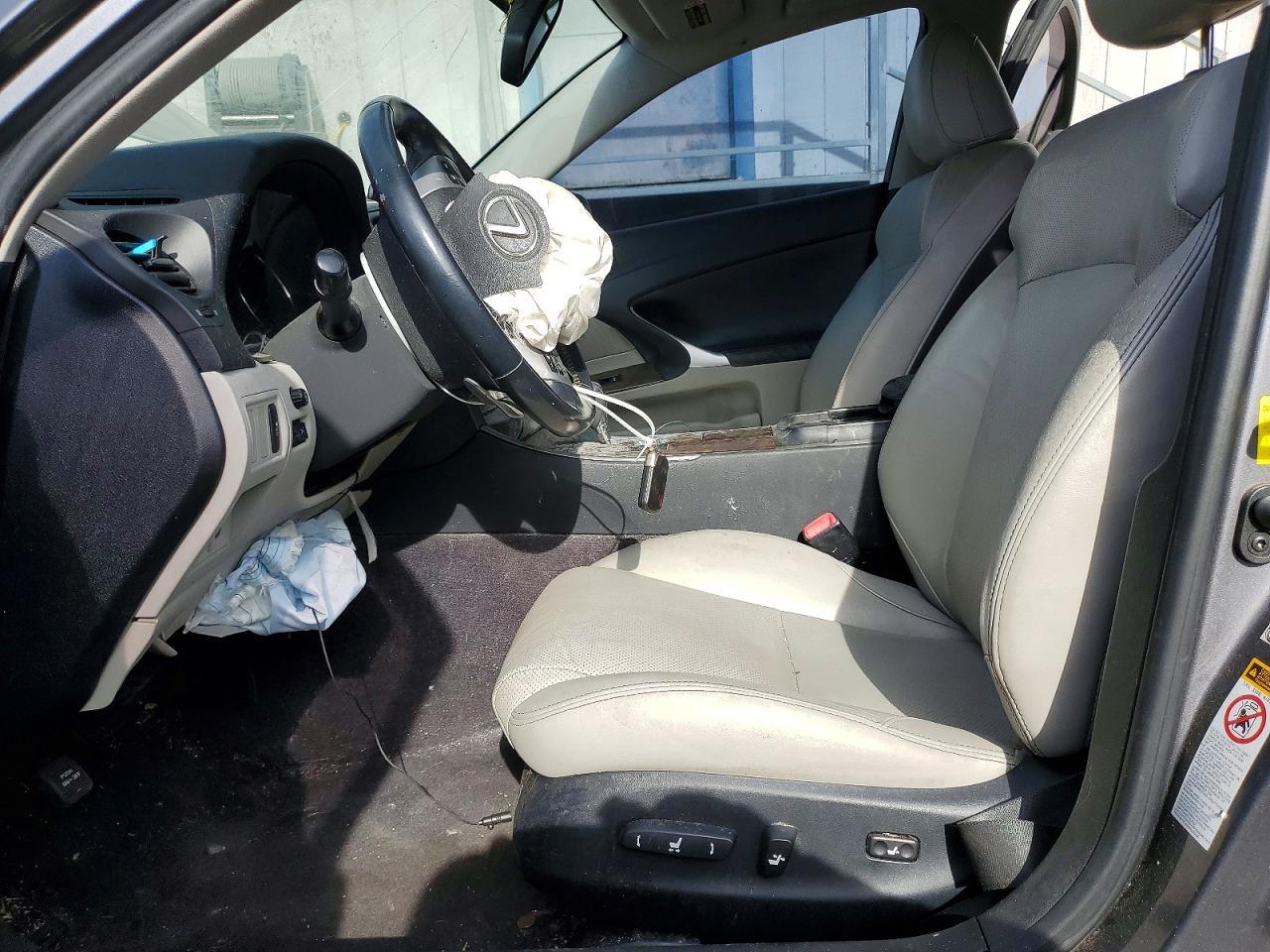 2012 LEXUS IS 250