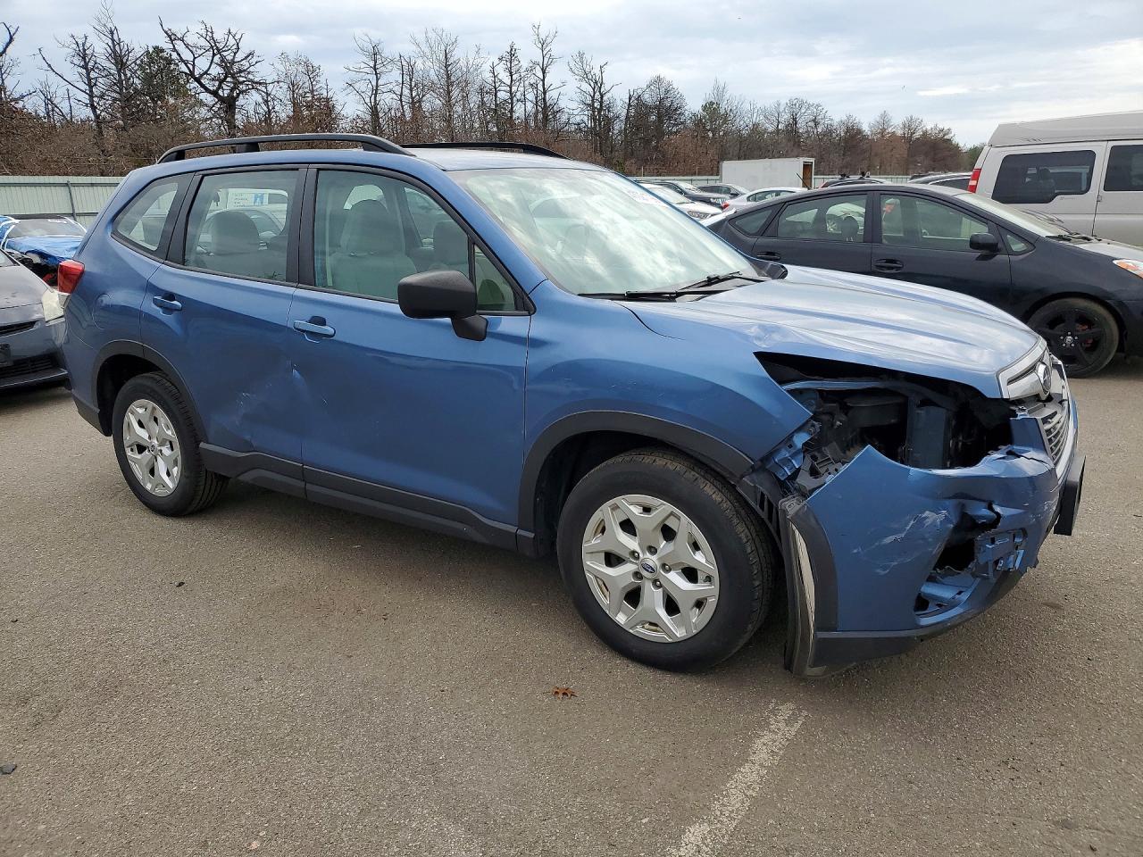 2019 SUBARU FORESTER