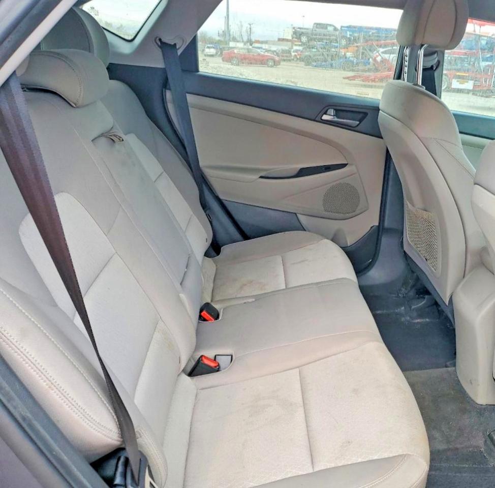 2016 HYUNDAI TUCSON