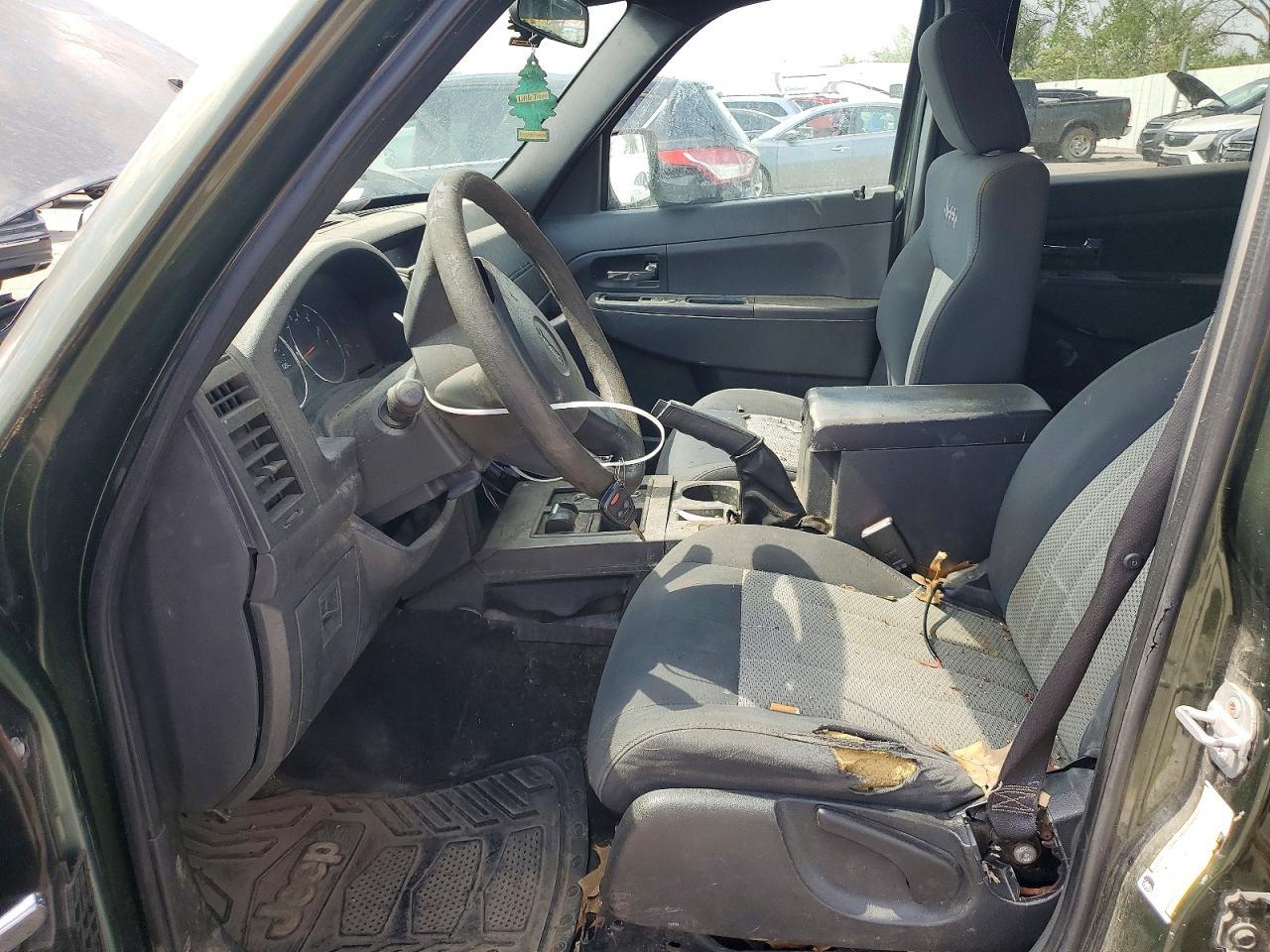 2009 JEEP Liberty