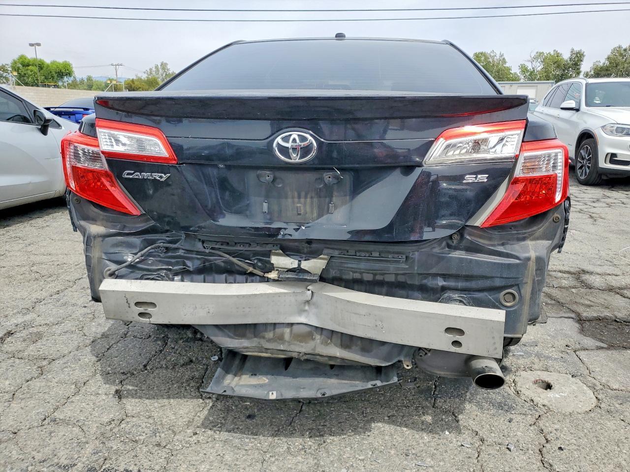 2012 TOYOTA CAMRY