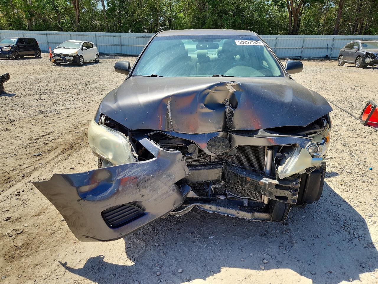 2011 TOYOTA CAMRY