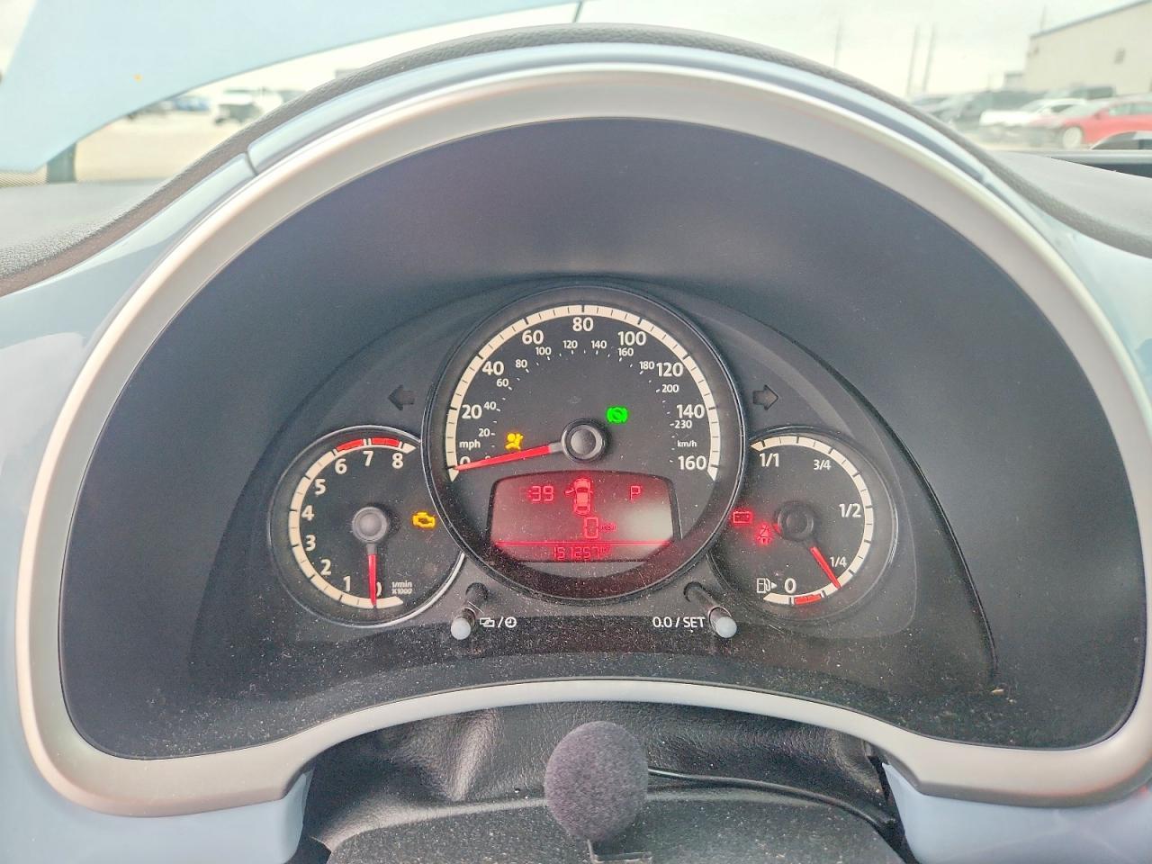 2013 VOLKSWAGEN Beetle