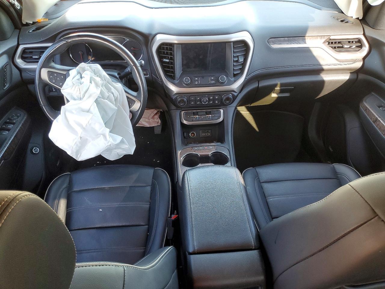 2022 GMC ACADIA