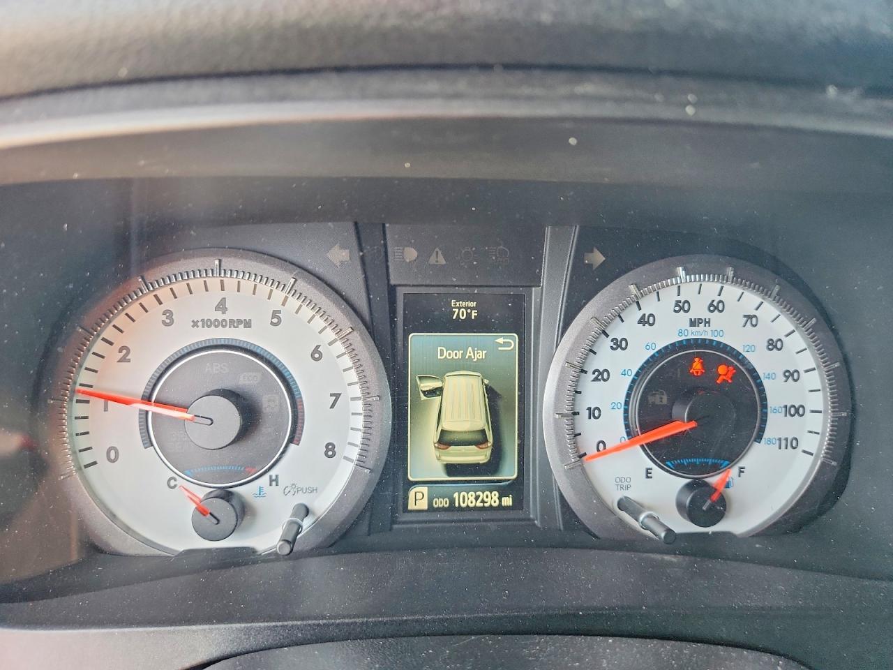 2017 TOYOTA SIENNA