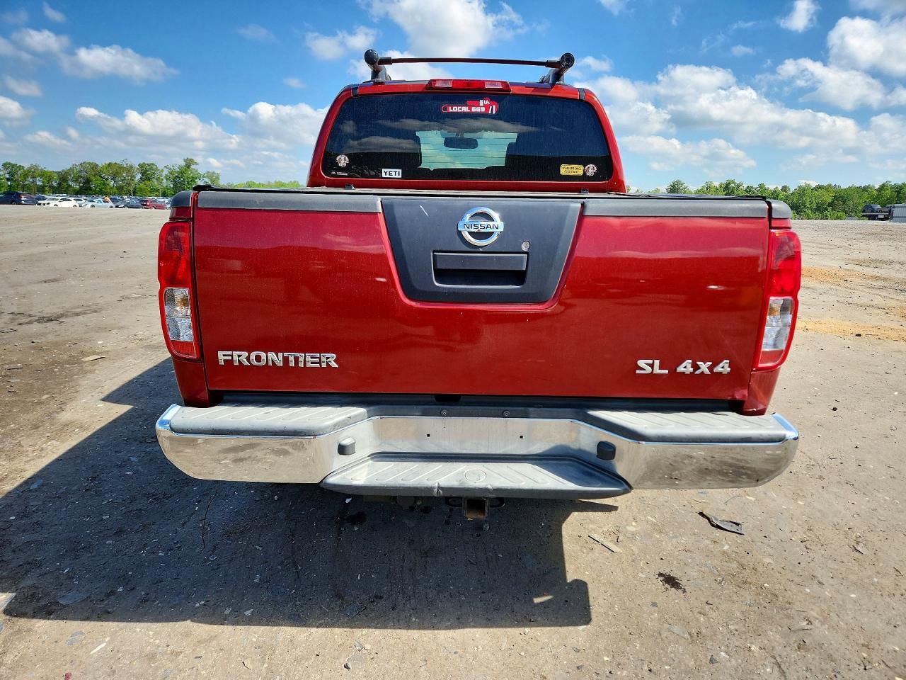 2012 NISSAN Frontier