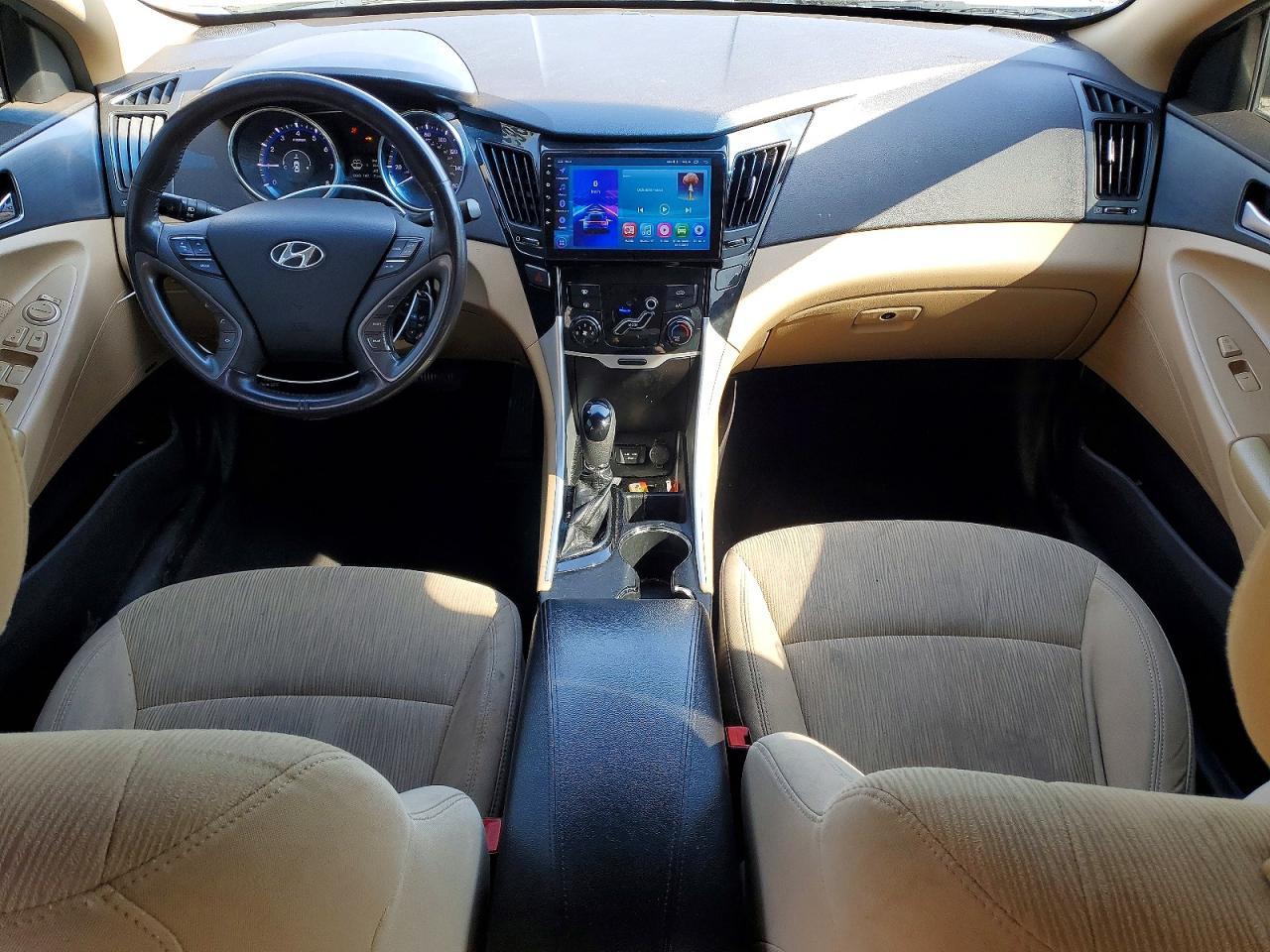 2011 HYUNDAI SONATA