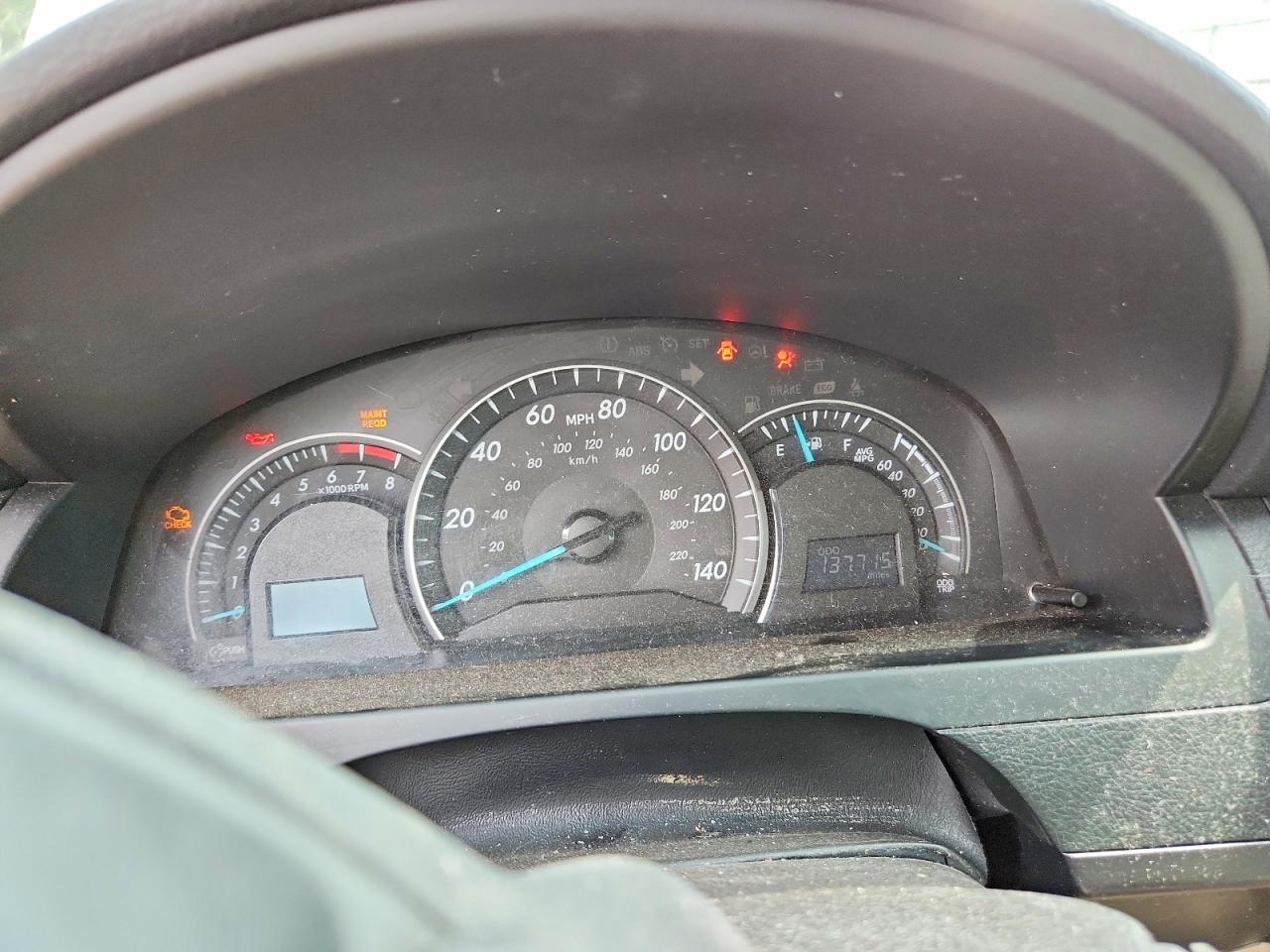 2014 TOYOTA CAMRY