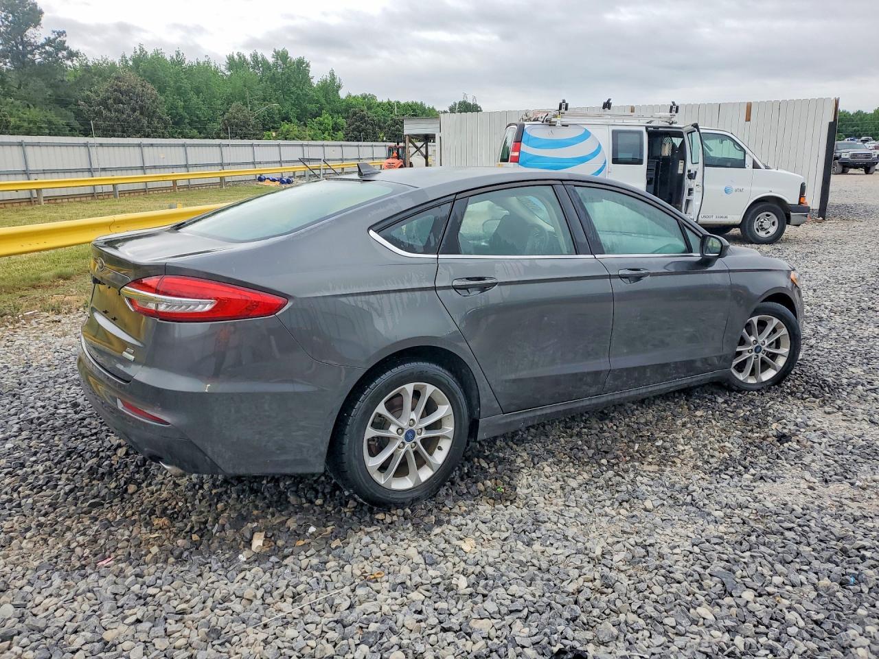 2020 FORD FUSION