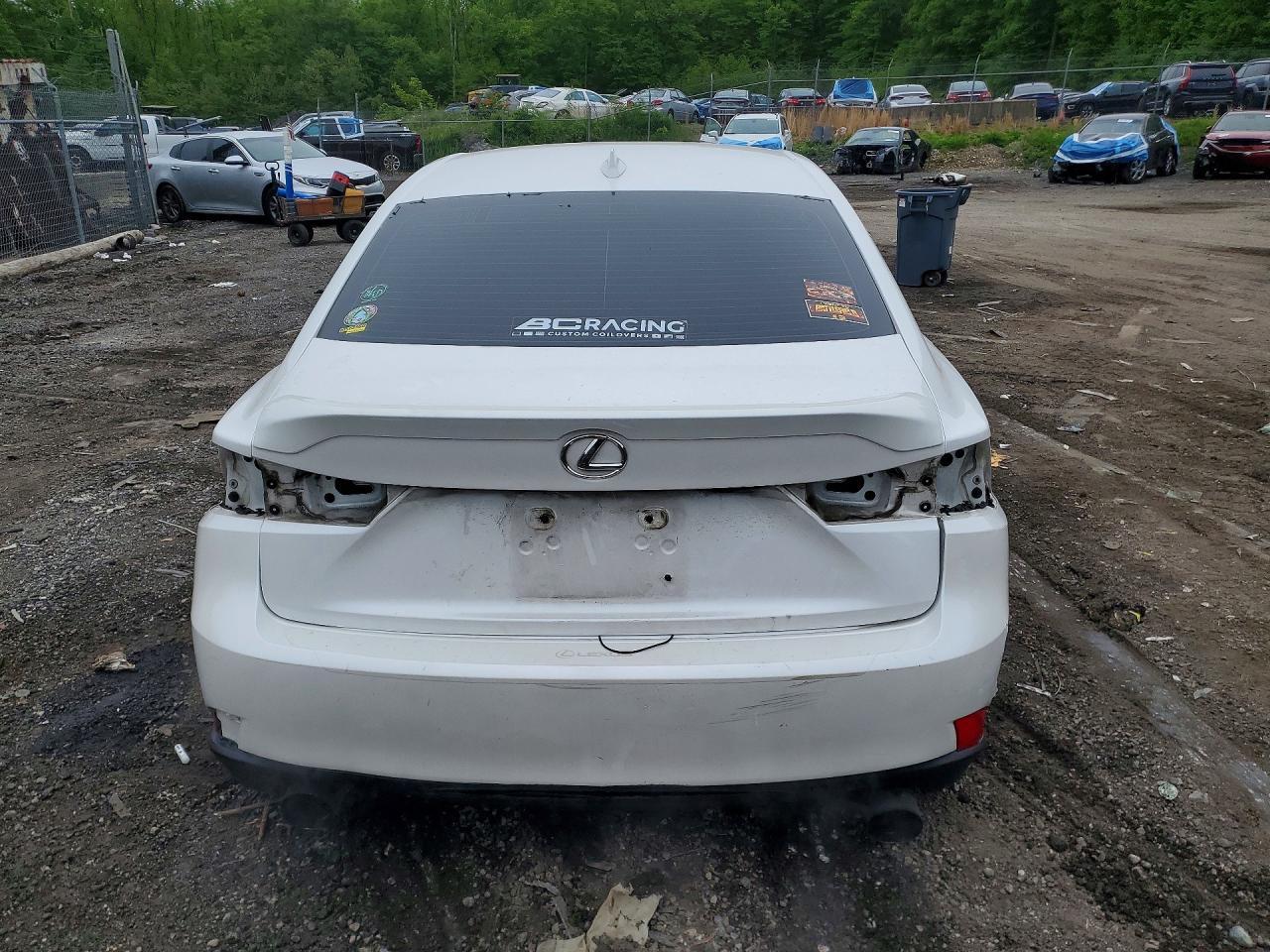 2016 LEXUS IS 300