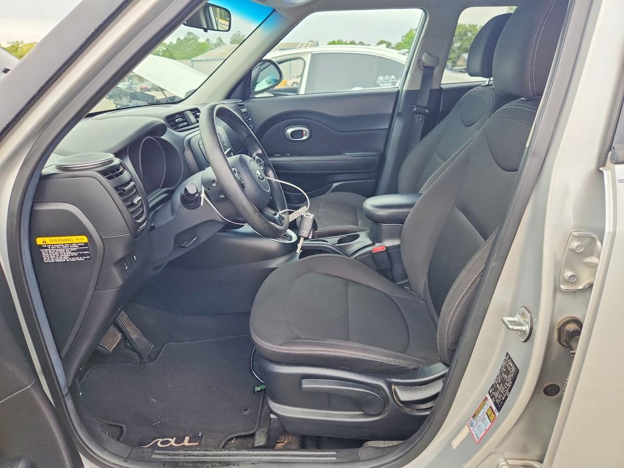 2017 KIA SOUL