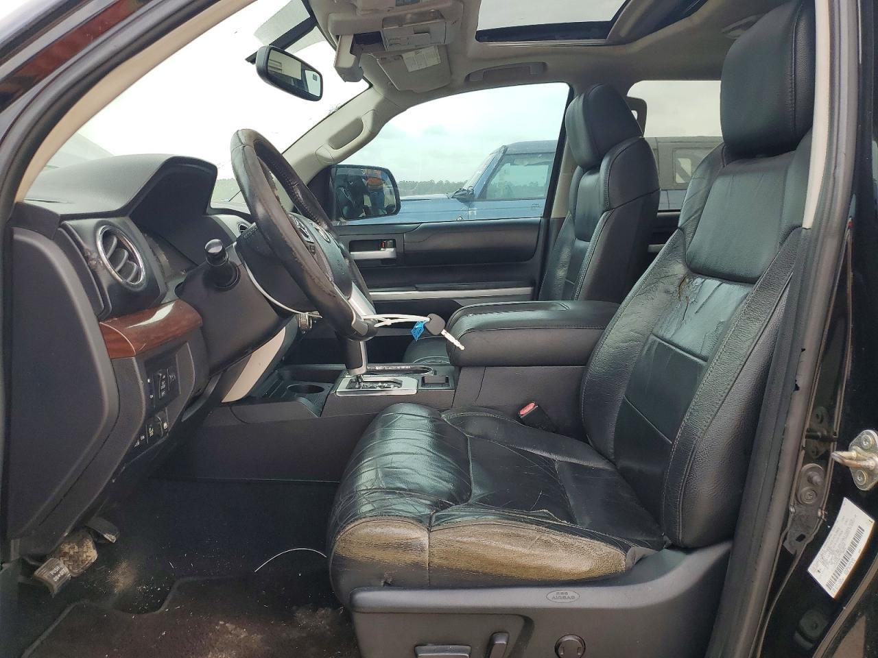 2016 TOYOTA TUNDRA