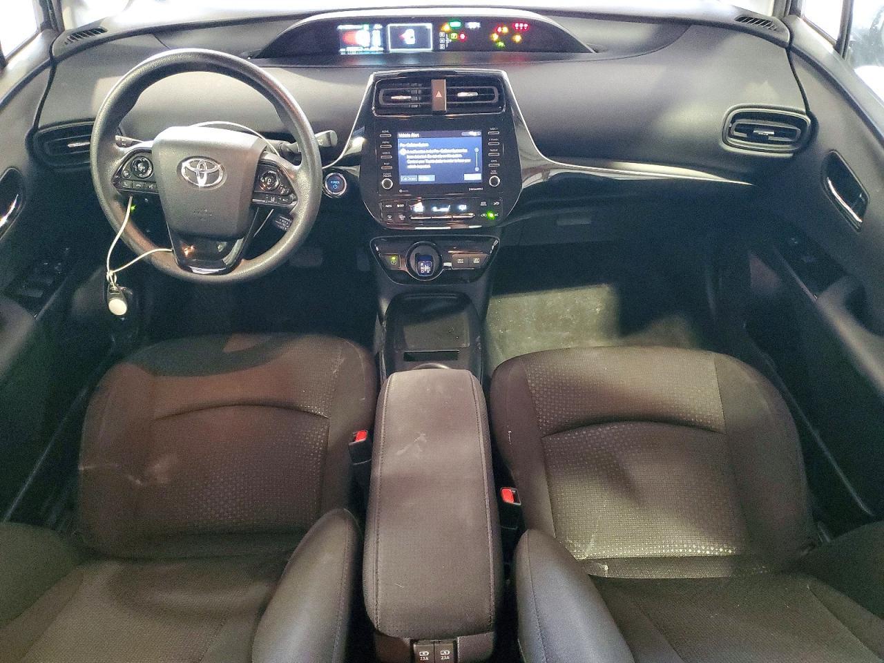 2022 TOYOTA PRIUS