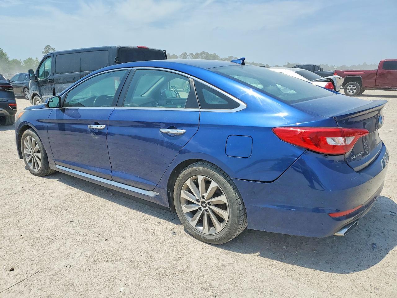 2016 HYUNDAI SONATA