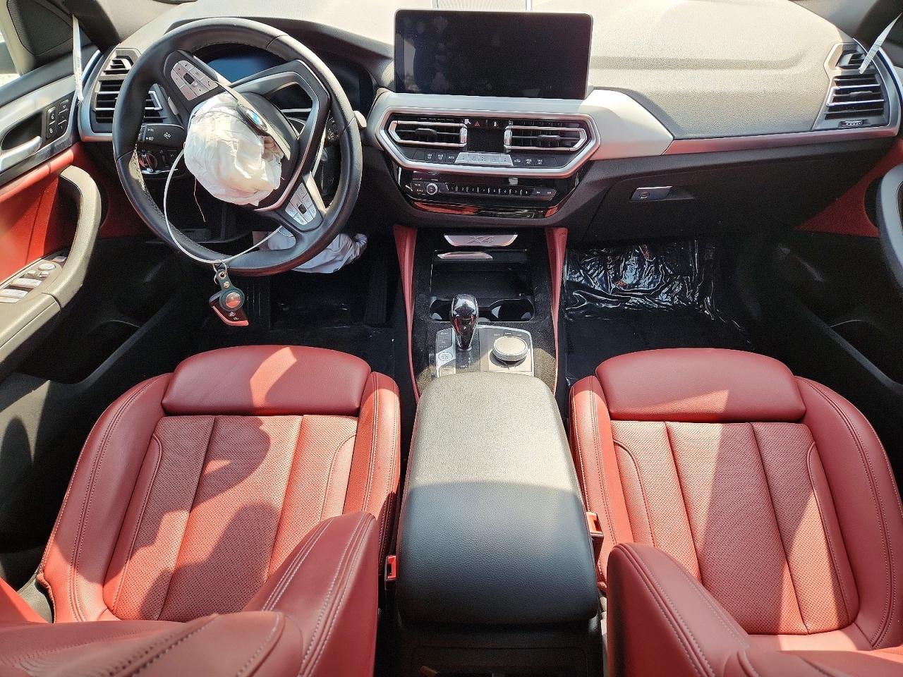 2023 BMW X4