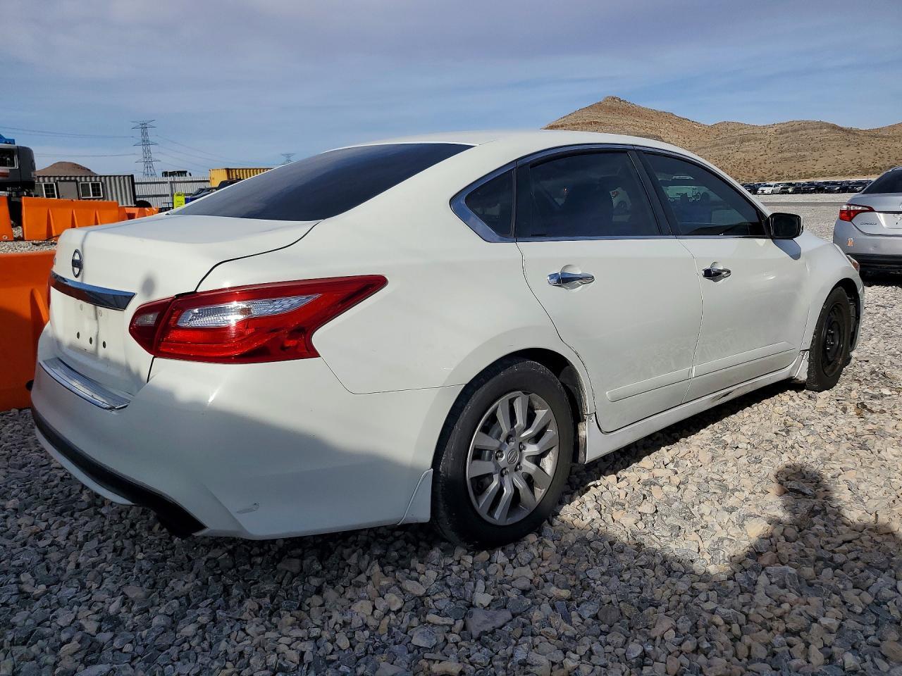 2017 NISSAN ALTIMA