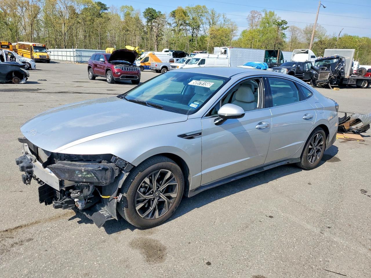 2025 HYUNDAI SONATA