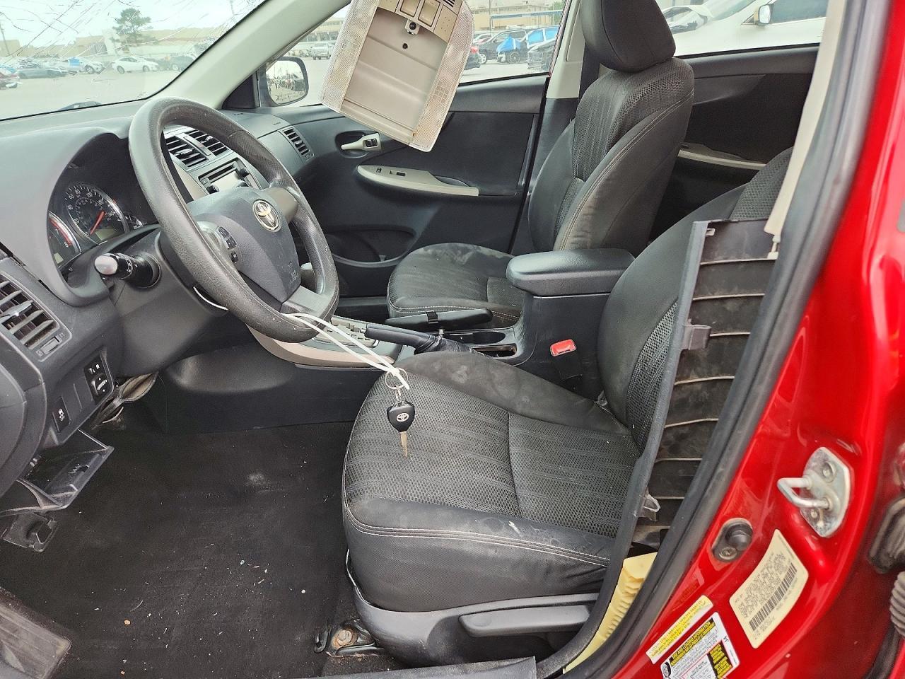 2013 TOYOTA COROLLA