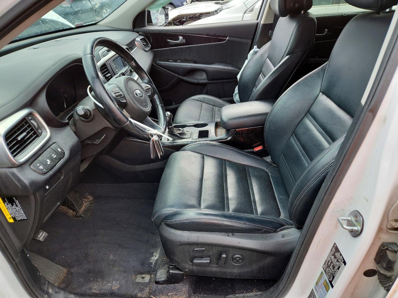 2016 KIA SORENTO