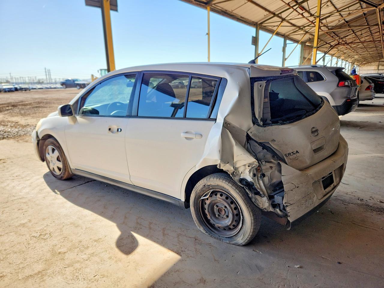 2009 NISSAN VERSA