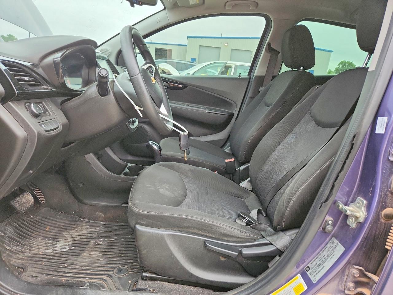 2017 CHEVROLET Spark
