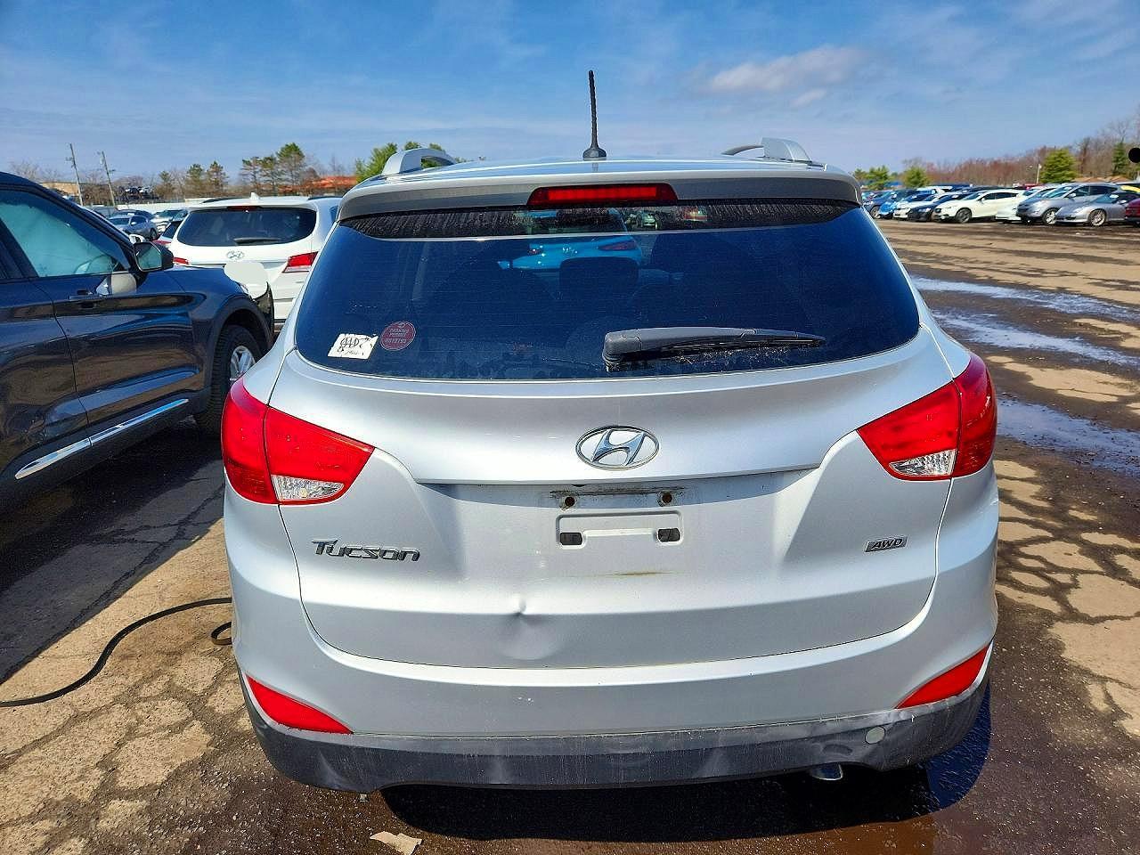 2015 HYUNDAI TUCSON