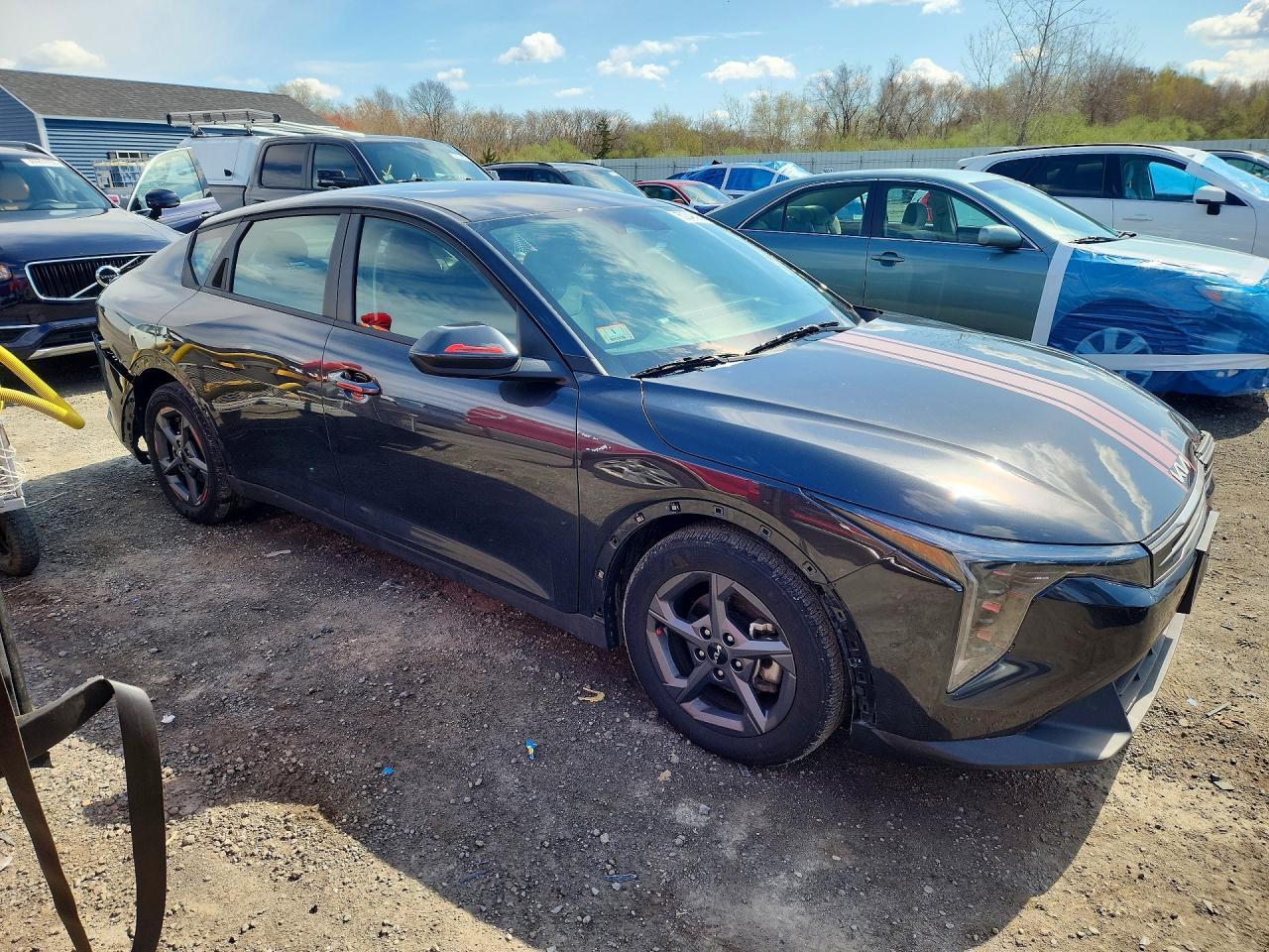 2025 KIA K4