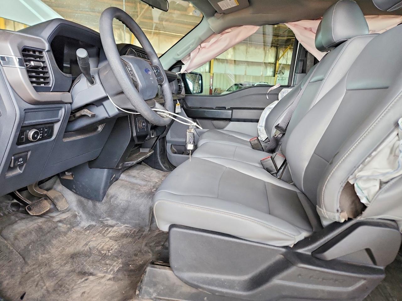 2024 FORD F-150 Lightning