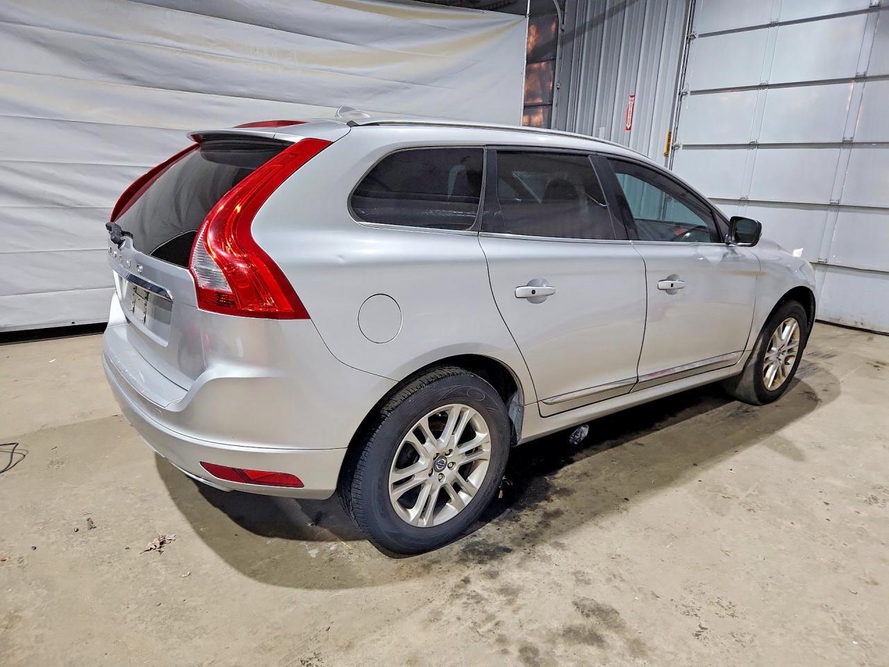 2014 VOLVO XC60