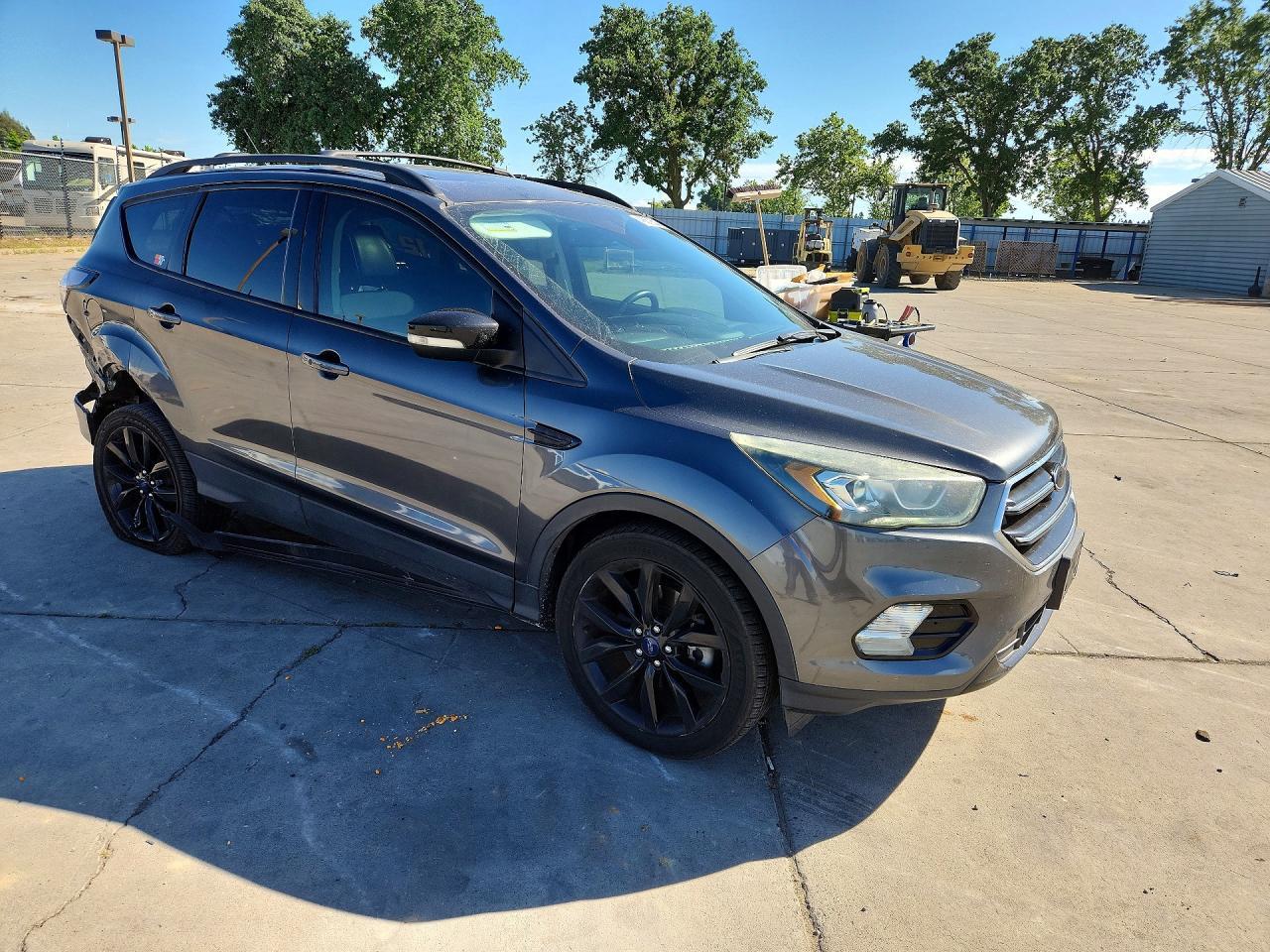 2017 FORD ESCAPE