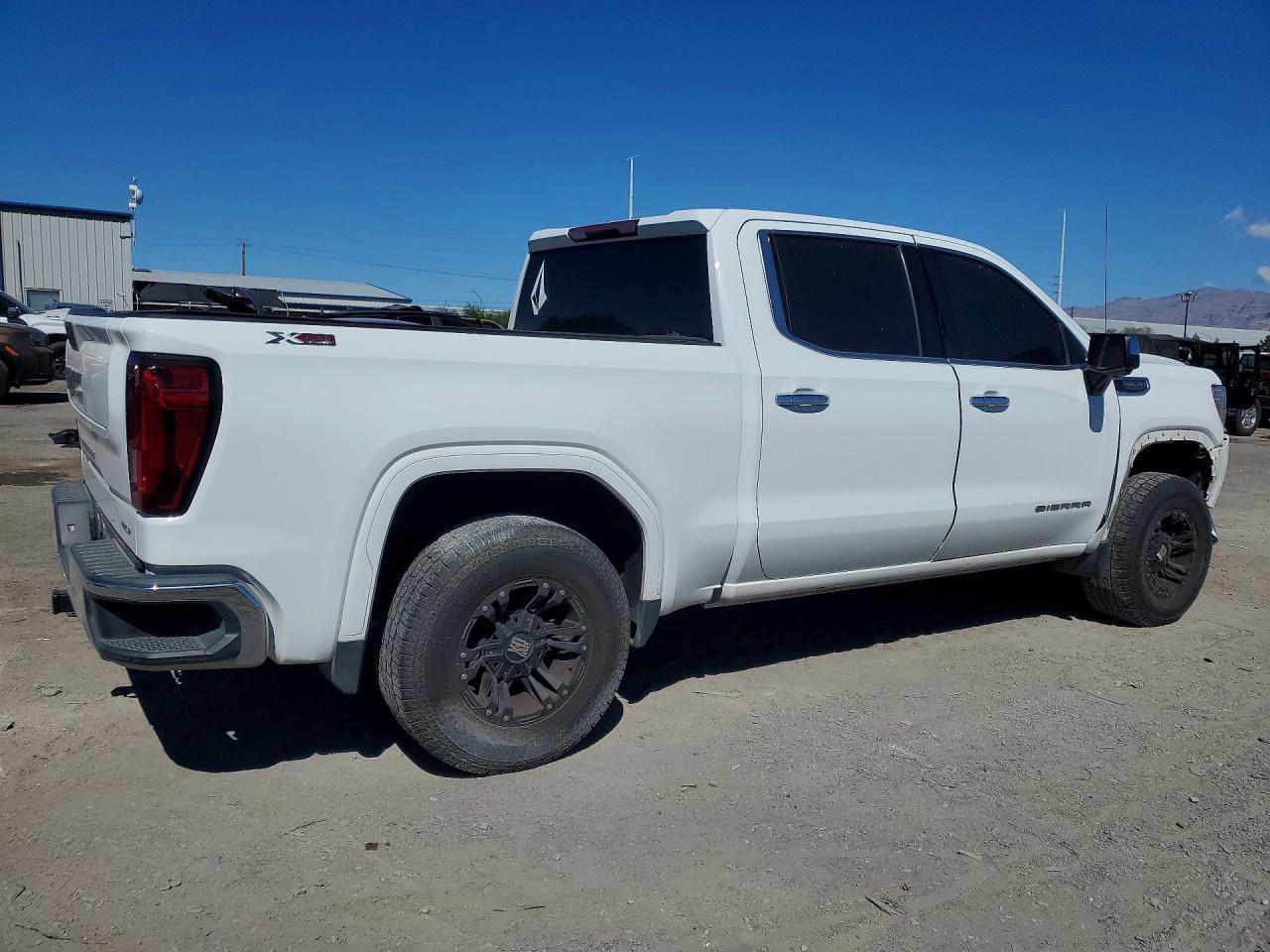 2021 GMC Sierra