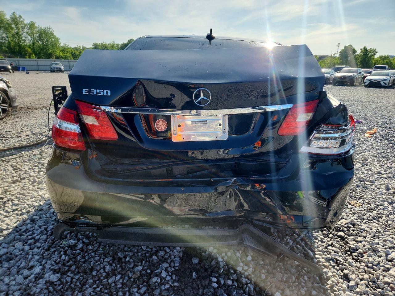 2012 MERCEDES-BENZ E-Class