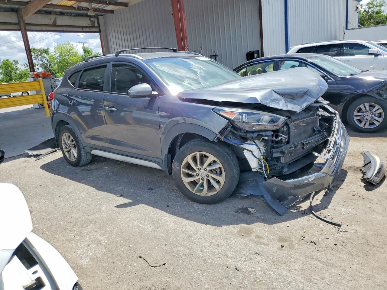 2017 HYUNDAI TUCSON