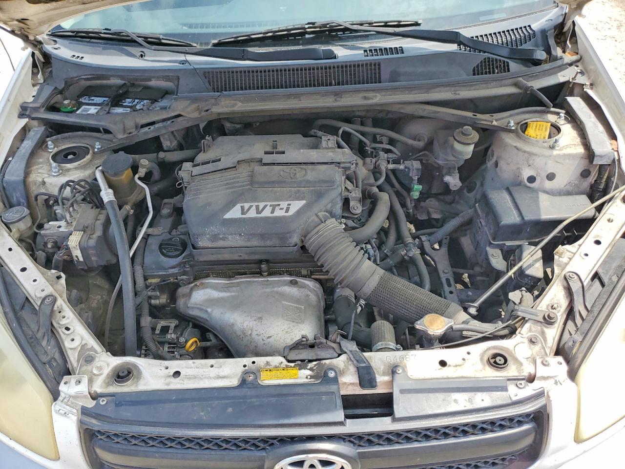 2004 TOYOTA RAV4