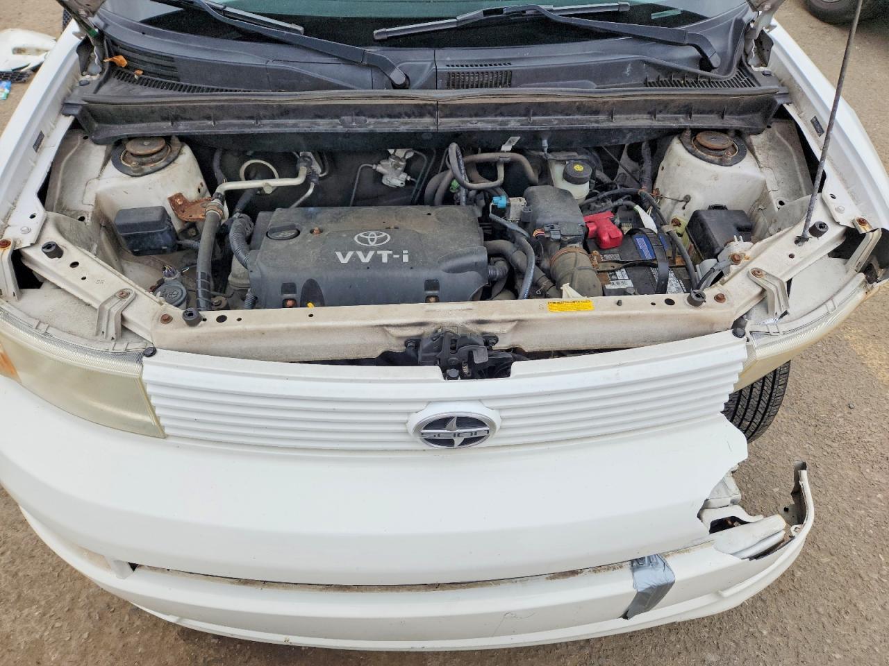2005 TOYOTA SCION