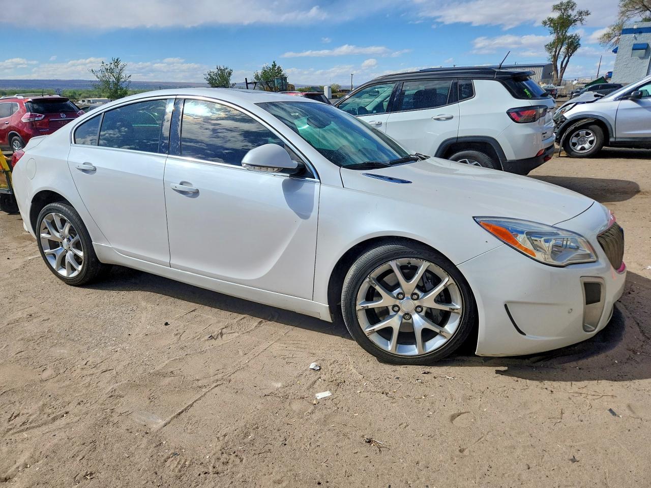 2017 BUICK Regal