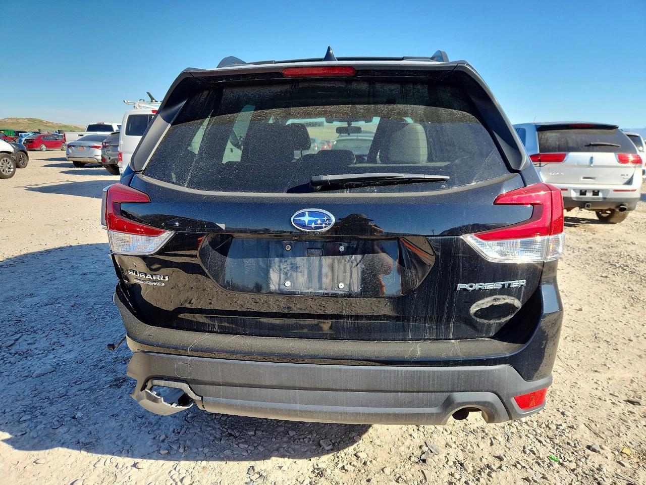 2021 SUBARU FORESTER