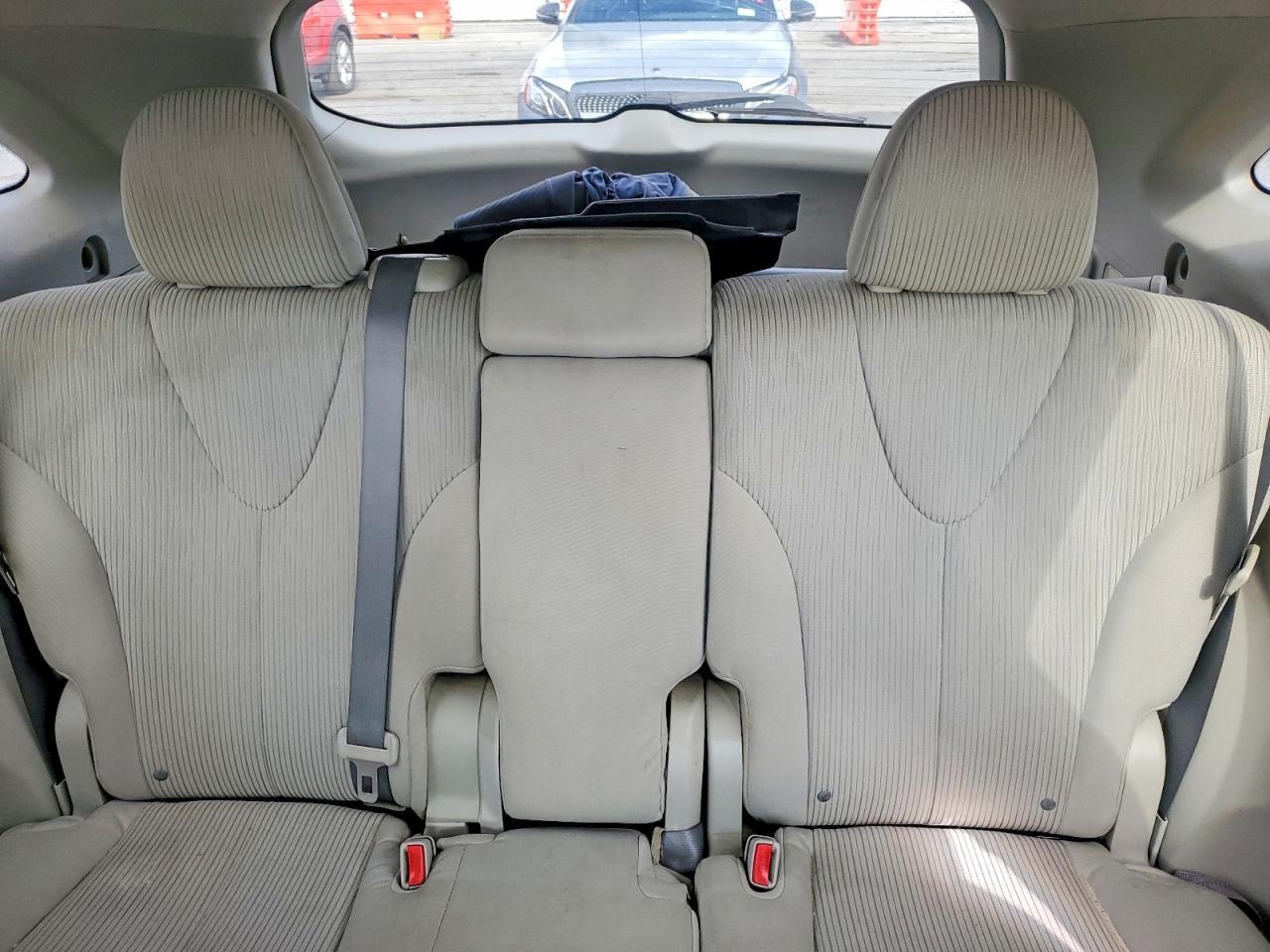 2010 TOYOTA VENZA