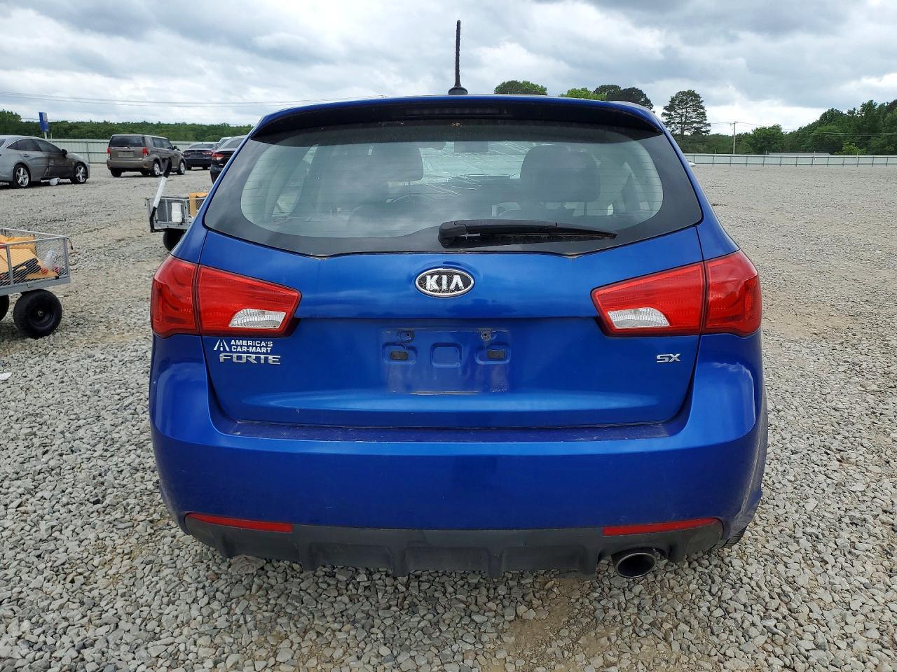 2013 KIA FORTE