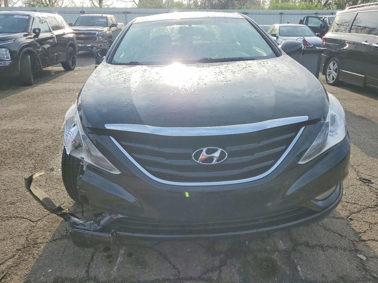 2013 HYUNDAI SONATA