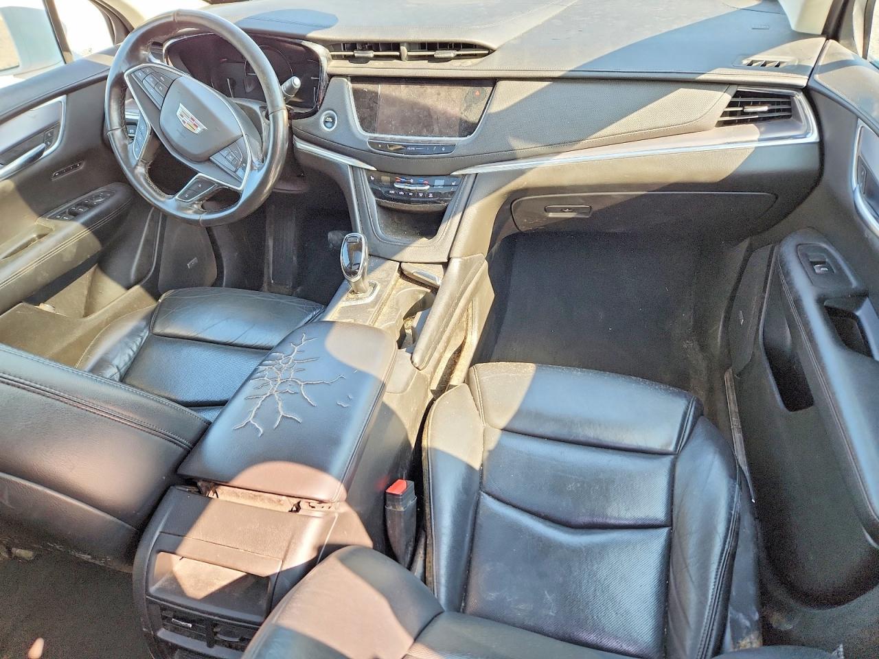 2019 CADILLAC XT5