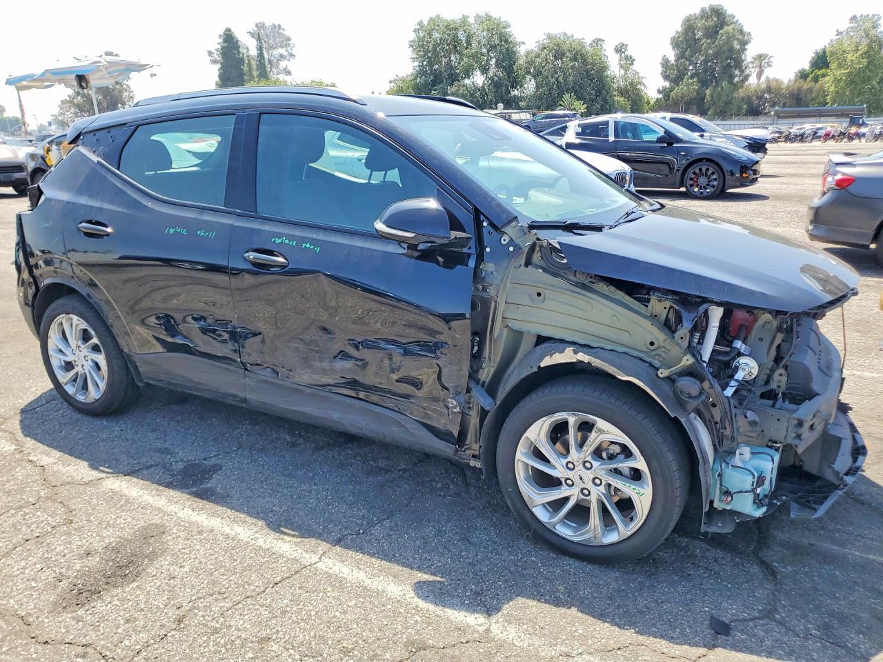 2023 CHEVROLET Bolt EUV