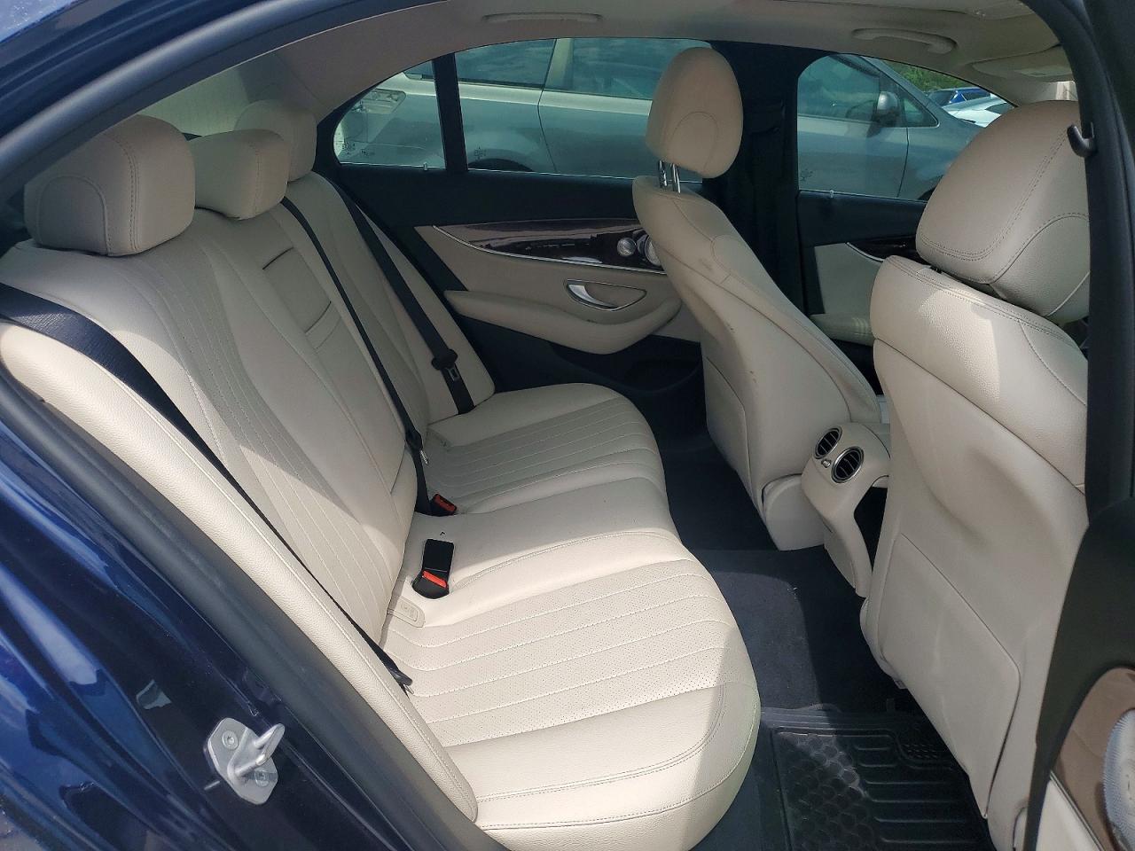2017 MERCEDES-BENZ E-Class