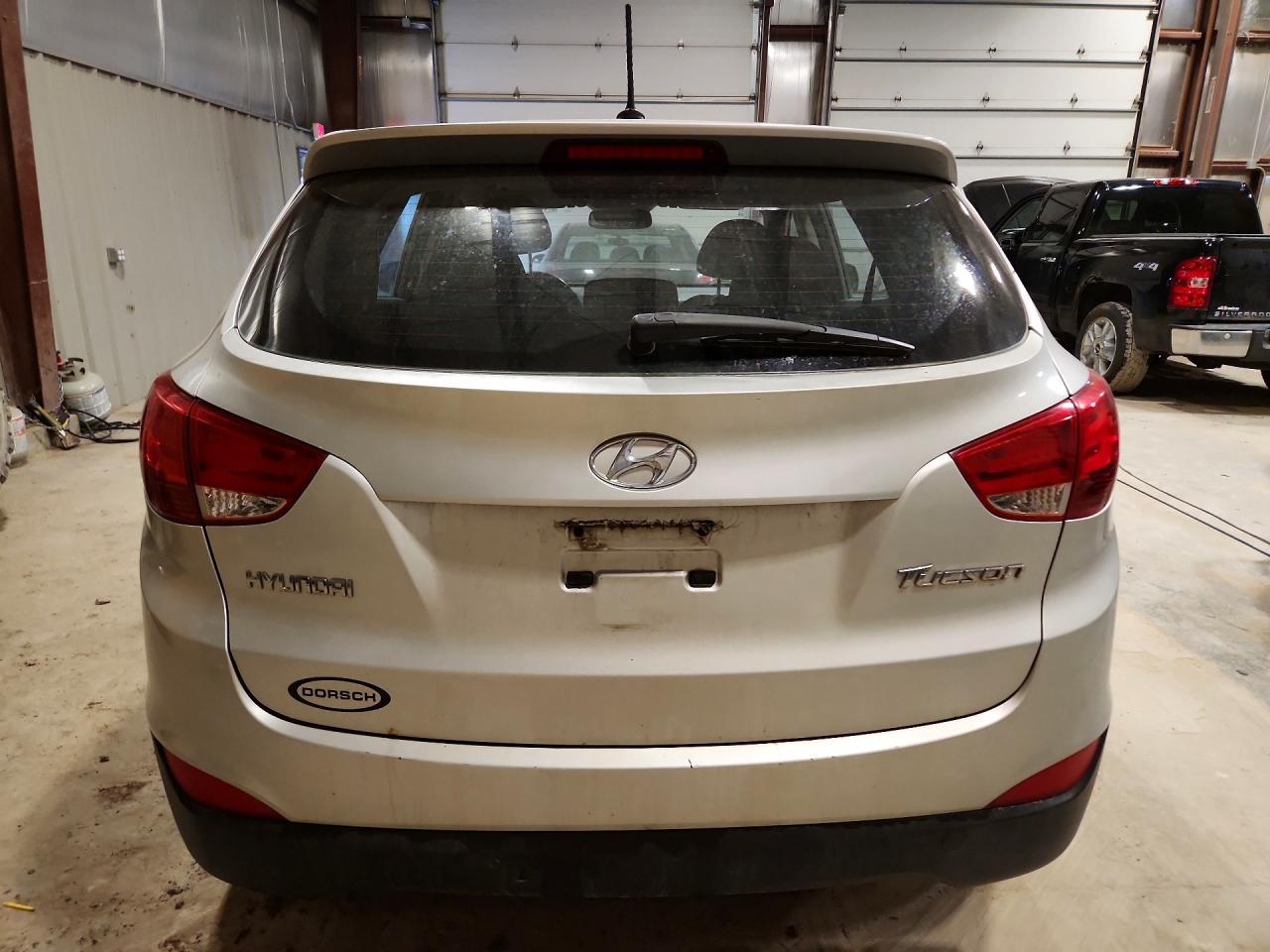 2011 HYUNDAI TUCSON