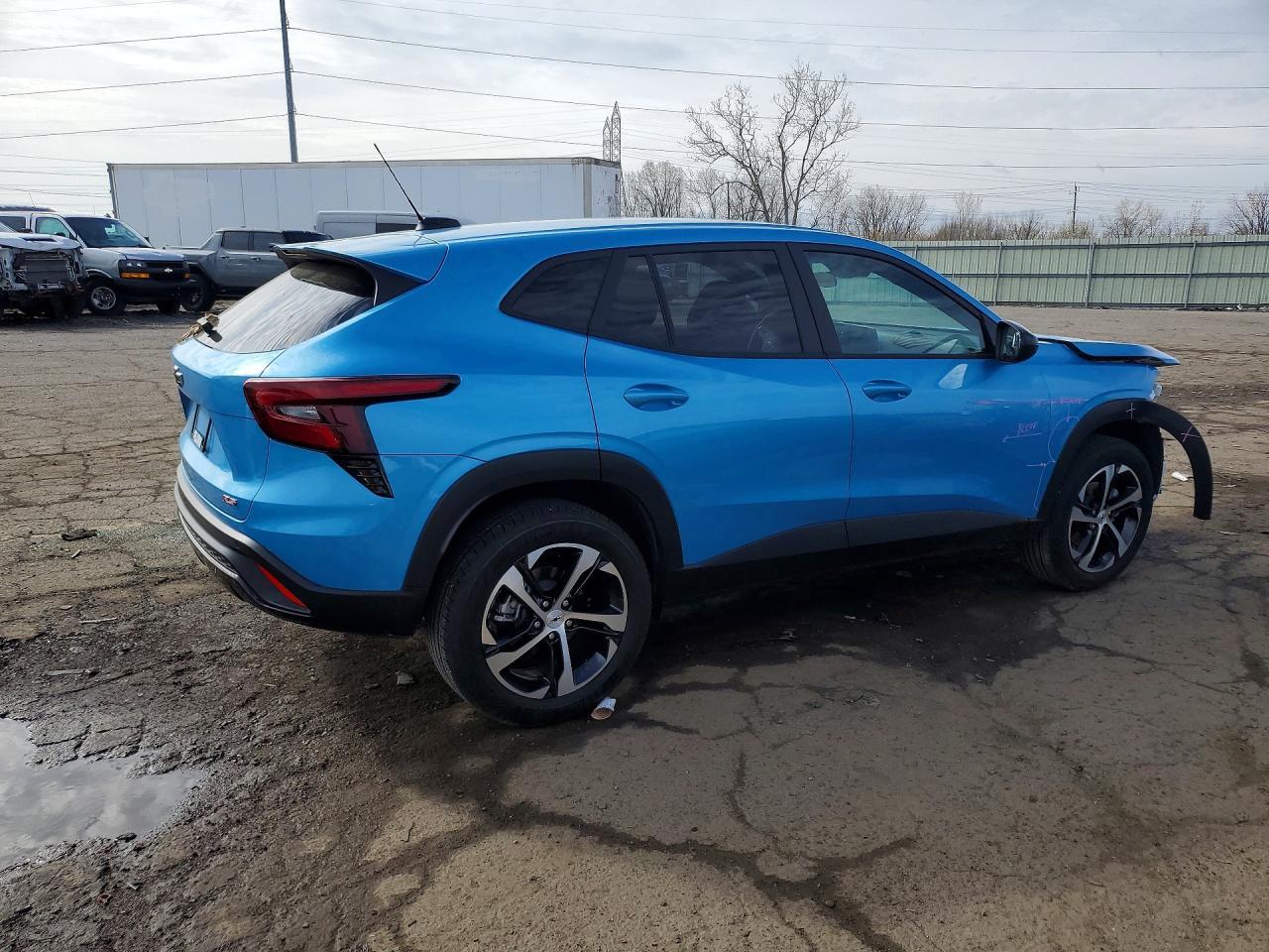 2025 CHEVROLET TRAX